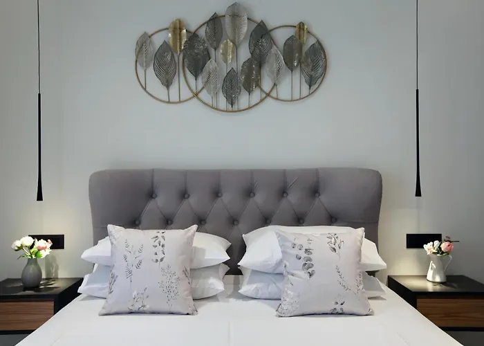 Ioanna\'S Suite